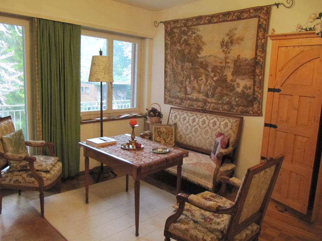Bed and Breakfast Chez Jean et Daisy à Riehen Chambre photo